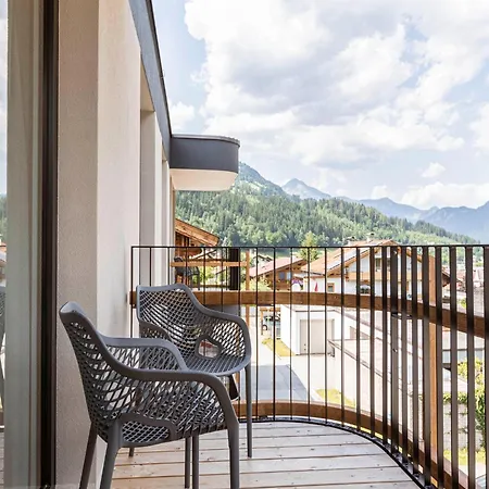 Modern Holiday With 2 Bedrooms In Apartment *