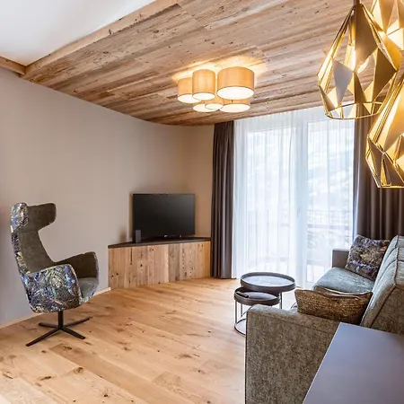 Modern Holiday With 2 Bedrooms In * Fügen