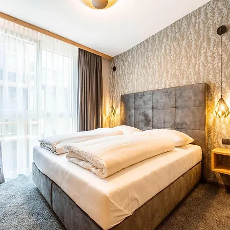 Modern Holiday With 2 Bedrooms In Apartment